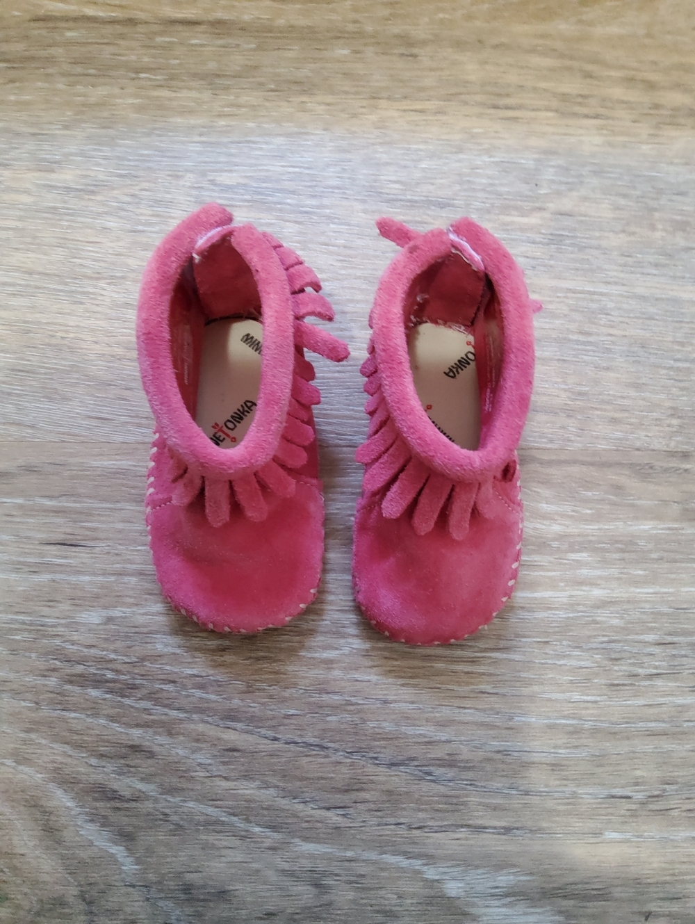 NEW Minnetonka Baby Booties Pink